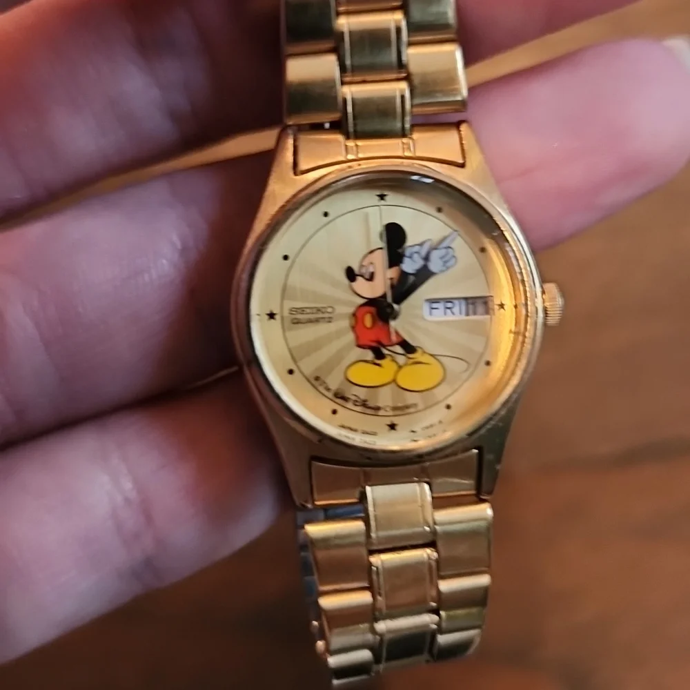 Seiko vintage Mickie mouse watch ⌚️_2